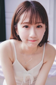 成人精品